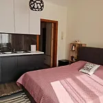 Lovely One Bedroom Studio In Tirana