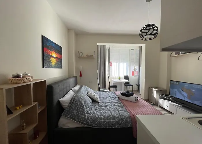 Lovely One Bedroom Studio In Tirana